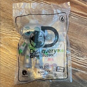 McDonald’s Discovery Mindblown Silver and Green Robot